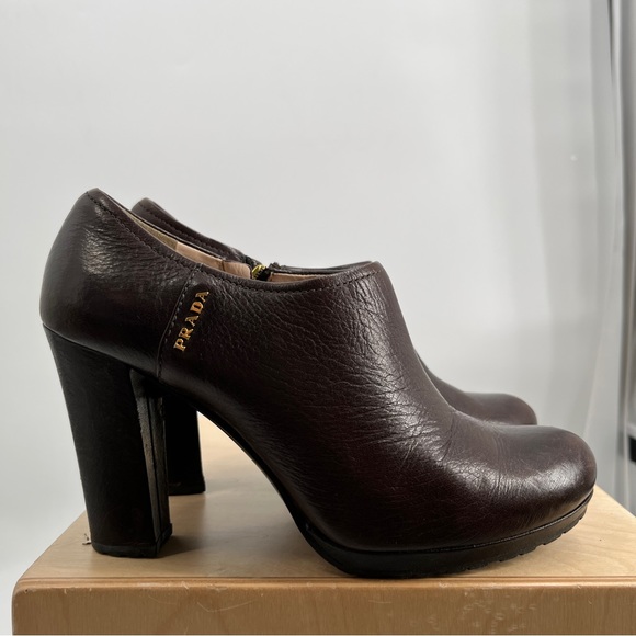 PRADA Brown Heeled Lthr Booties 37.5 - Picture 8 of 13